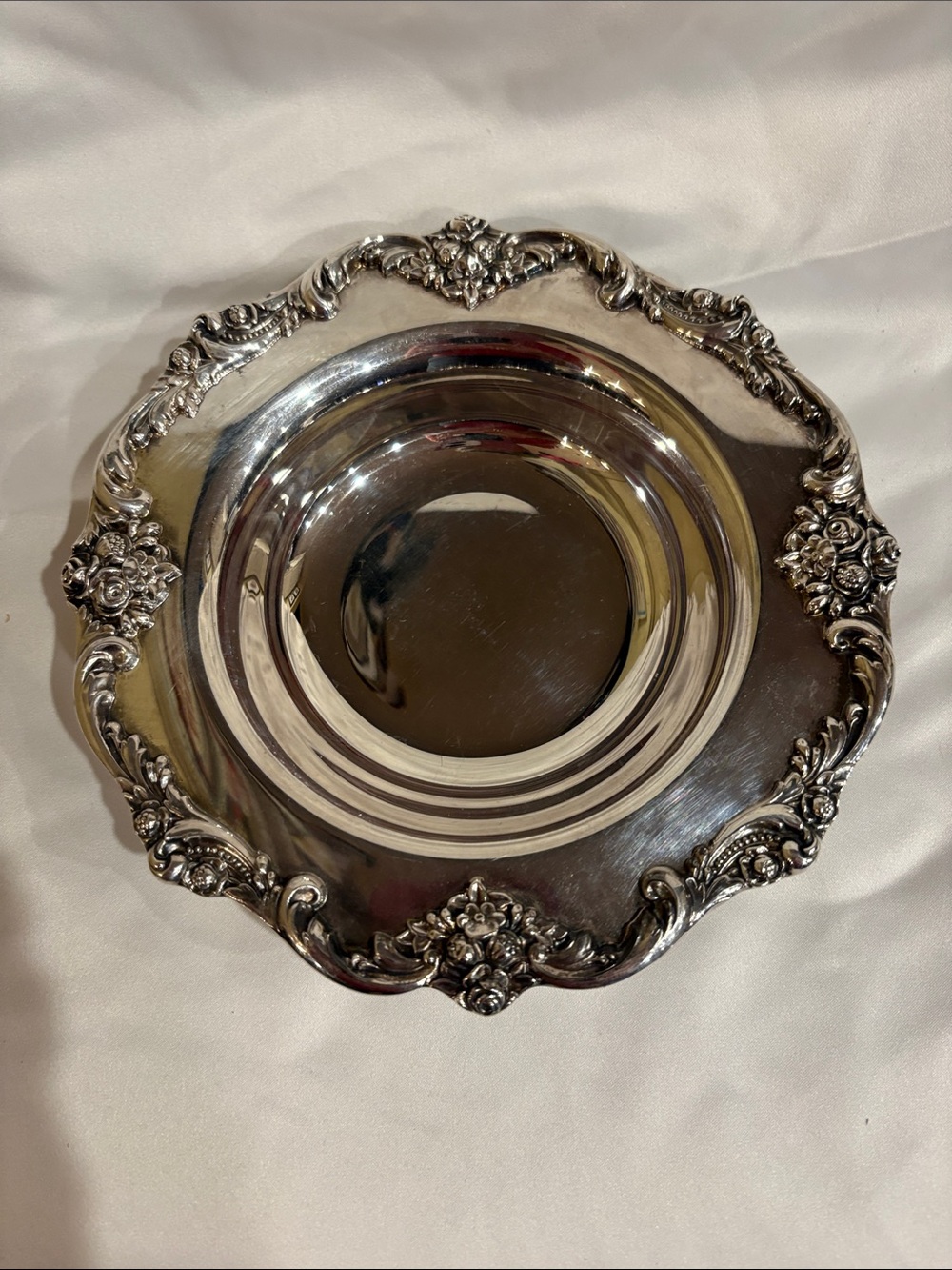 Lint Silverplate Ornate 7” Bowl